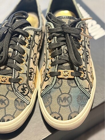 37 Beden Michael kors sneaker