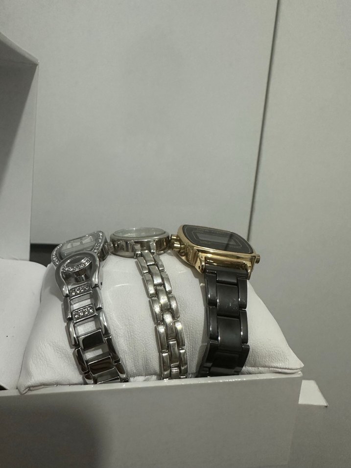 Beyaz ve Gri Kadın Saatleri Seti - Görsel 2