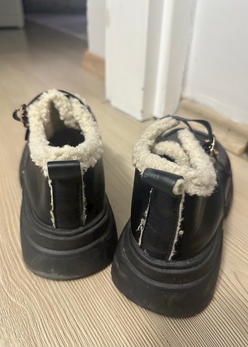 Tokalı Siyah Kadın Loafer Deri Ayakkabı - Görsel 3