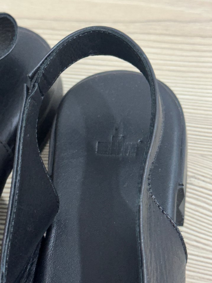 Siyah Tokalı Kadın Blok Topuklu Babet - Görsel 4