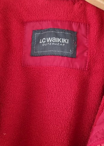 LC Waikiki lc waikiki kırmızı yağmurluk