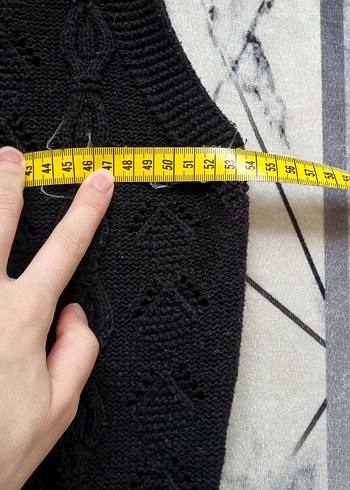 V Yaka Düğmeli Kadın Siyah Triko Yelek - Görsel 4