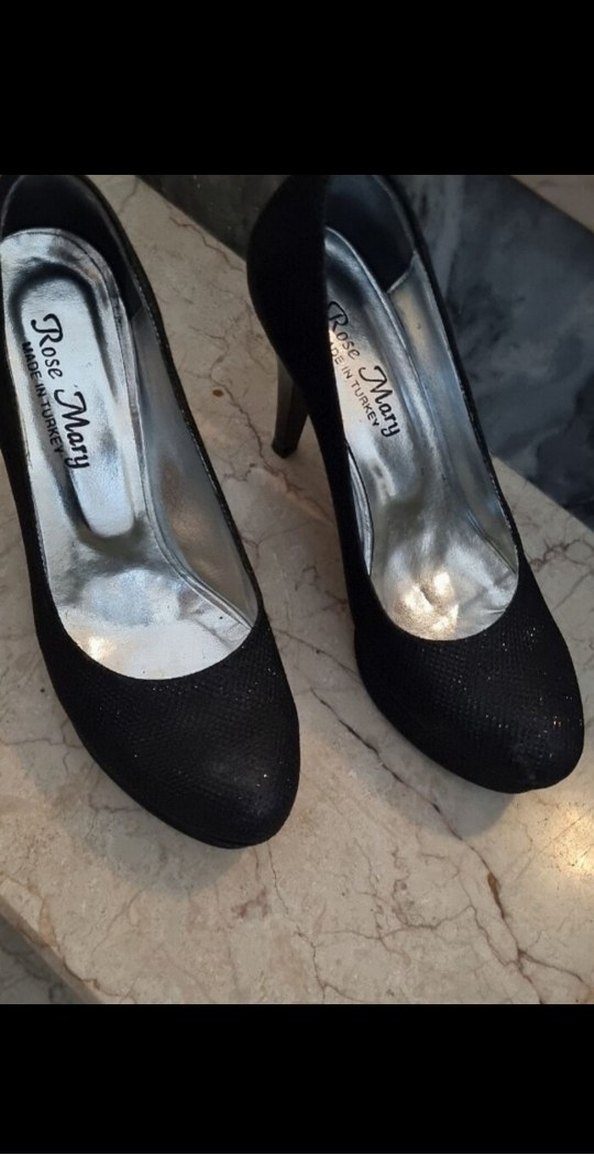 Siyah Simli Topuklu Ayakkabı - Görsel 2