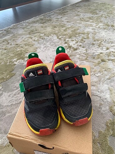 24 Beden Adidas lego serisi