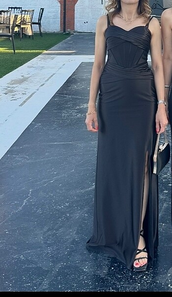 Oleg Cassini Oleg Cassini 36 beden siyah abiye elbise