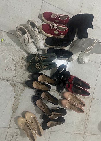 Beyaz Yüksek Topuklu Kadın Klasik Ayakkabı
