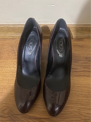 Tod's 1 kez giyildi
