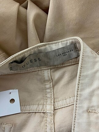 36 Beden Guess Jean / Kot %70 İndirimli.