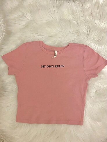 Pembe crop tshirt