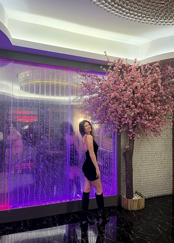 Siyah kadife mini elbise - Görsel 3