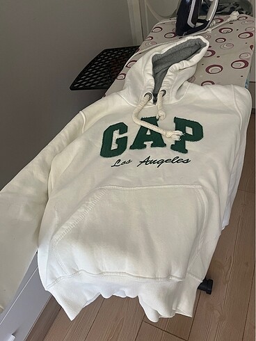 Gap Gap sweatshirt