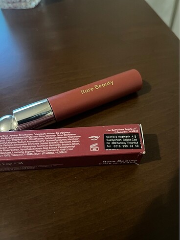 Rare Rare lip oil delight