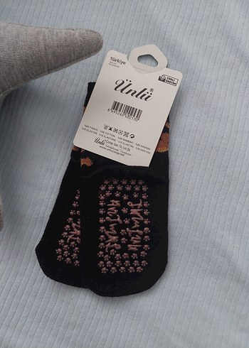 Çocuklar icin Kahverengi Desenli Sıcak Çorap 5-6 Yaş - Görsel 2