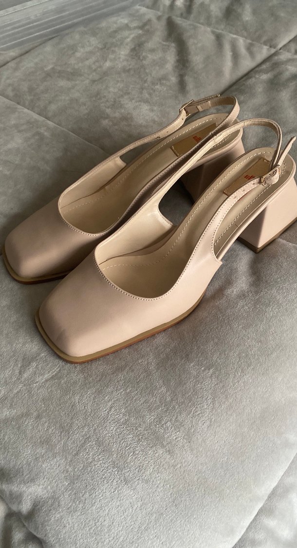 Elle marka Bej Tokalı Kadın Klasik Topuklu Ayakkabı - Görsel 5