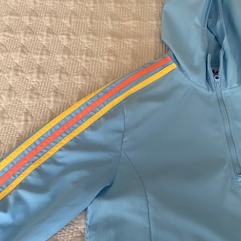 Mavi Kapüşonlu Erkek çocuk yağmurluk - Görsel 2