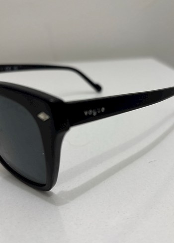 Vogue orijinal güneş gözlüğü. Siyah. Temiz - Görsel 7
