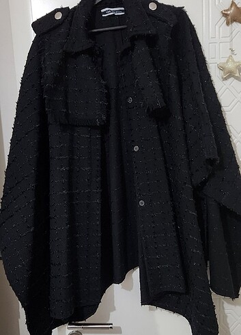 Diğer Kubra osmanoğlu Siyah chanel panço