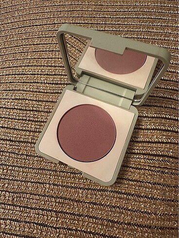 Kiko Green Me Allık 102