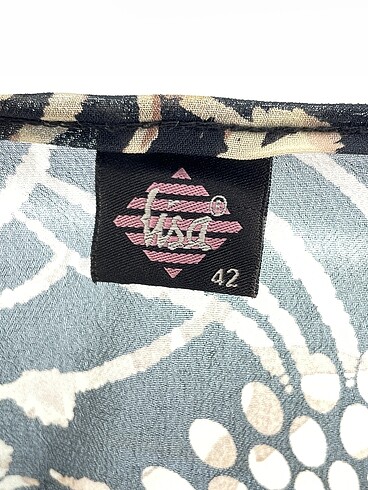 42 Beden çeşitli Renk PreLoved Bluz %70 İndirimli.