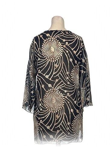 42 Beden PreLoved Bluz %70 İndirimli.