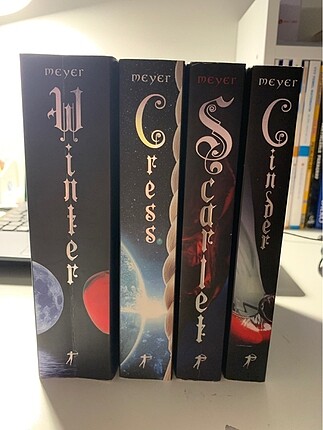 ay günlüğü (cinder,scarlet,cress,winter)