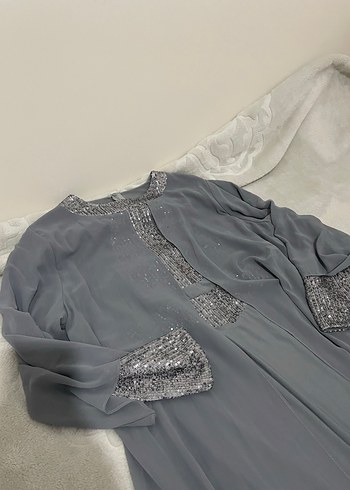 Boncuk İşlemeli Gri Uzun Kollu Kadın Elbise - Görsel 3