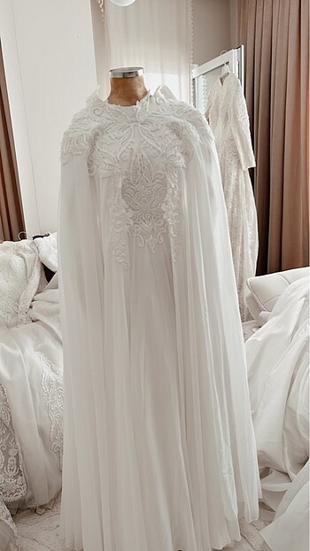 Pelerinli gelinlik - Görsel 2