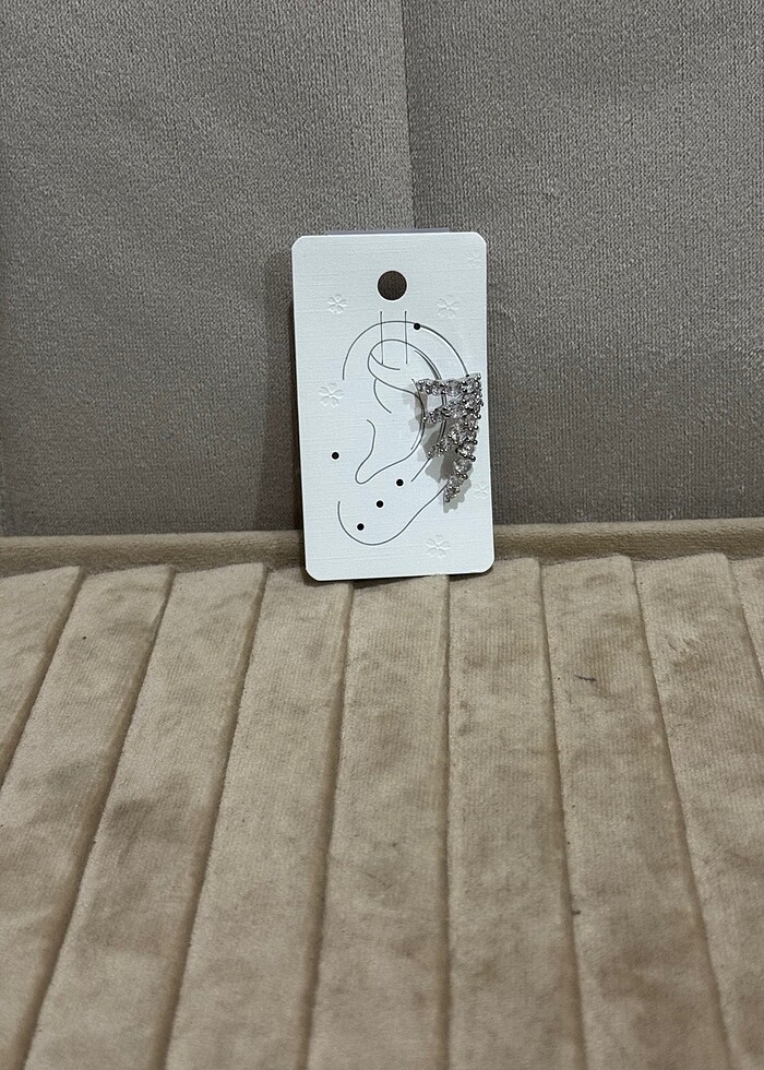 Gümüş kıkırdak küpe - Görsel 2