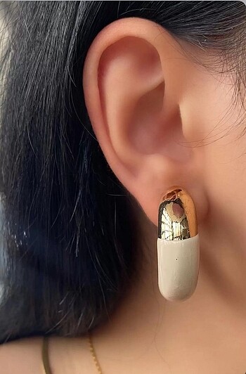 Altın renk küpe - Görsel 3