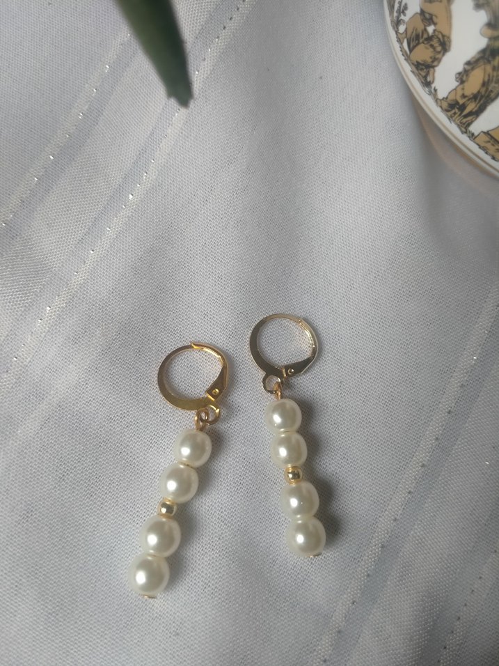 Cam İnci Romantik Vintage Beyaz Küpeler - Görsel 2