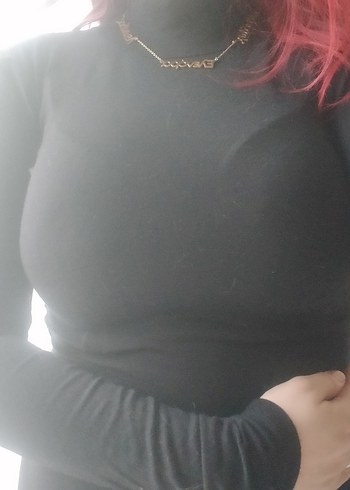 Siyah Sırt Açık Gotik Halter Yaka Crop Top - Görsel 2