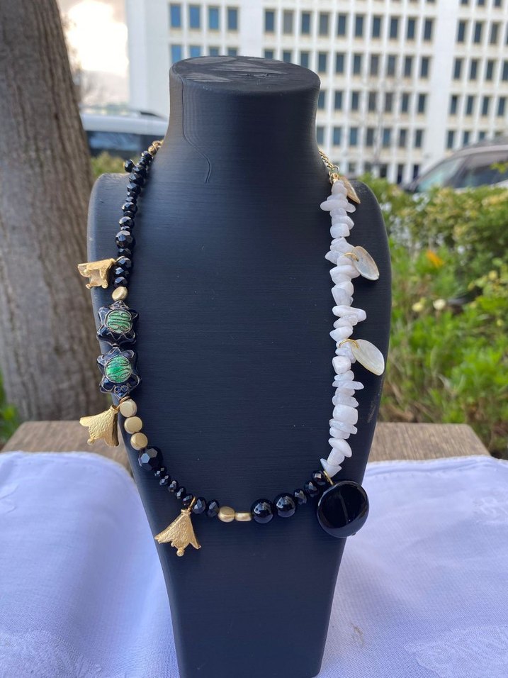 Doğal Taş El Emeği Kadın Siyah Beyaz Kolye - Görsel 2