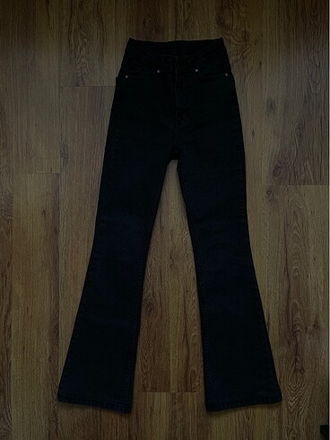 32 Beden Siyah jeans