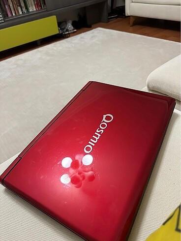 Toshiba QOSMİO f60 arızalı anakart fan, flex kablolar kamera DVD