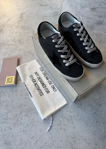 Golden Goose Siyah Simli Kadın Günlük Spor Ayakkabı