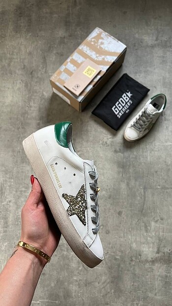 Golden Goose Deluxe Golden goose deluxe