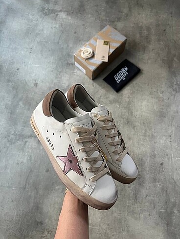 Golden goose deluxe