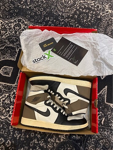 Nike air jordan 1 dark mocha
