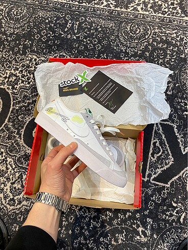 39 Beden beyaz Renk Nike air jordan blazer low