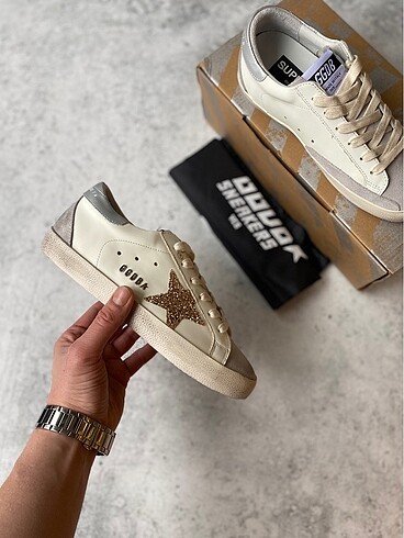 Golden Goose Deluxe Golden goose deluxe