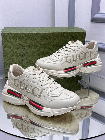 Gucci Rython Sneakers