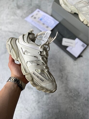 36 Beden Balenciaga Track