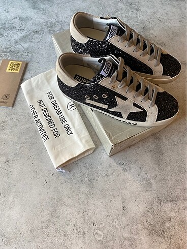 Golden Goose Deluxe Golden Goose Deluxe
