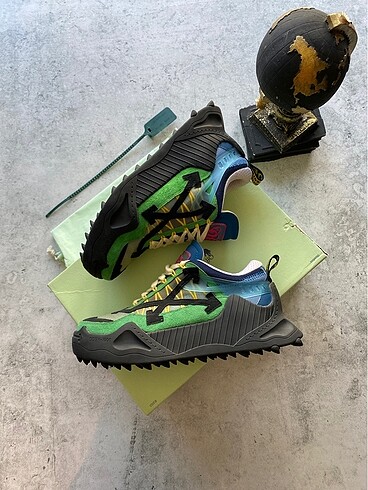 Off White Odsy 1000