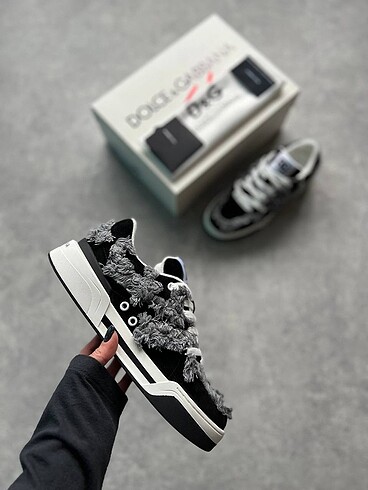 42 Beden Dolce Gabbana Sneakers