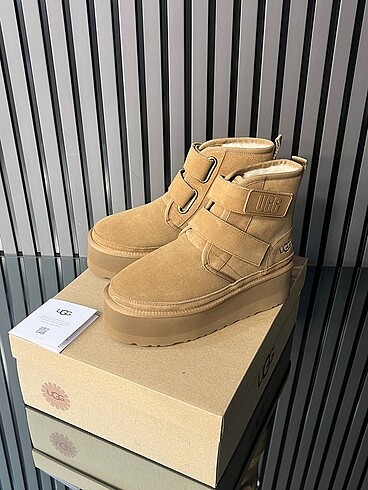 Ugg Platform Hook And Loop