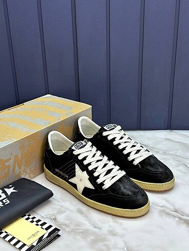 Golden Goose Deluxe
