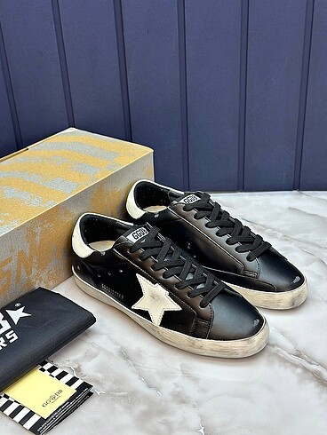 Golden Goose Deluxe Golden Goose Deluxe