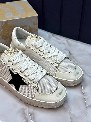 45 Beden beyaz Renk Golden Goose Deluxe