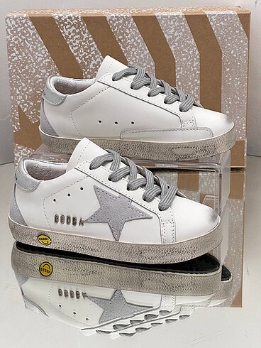 28 Beden beyaz Renk Golden Goose Deluxe Kids Çocuk